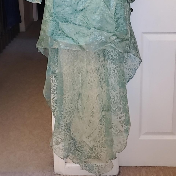 Super stylish salwar kameez - Picture 2 of 4